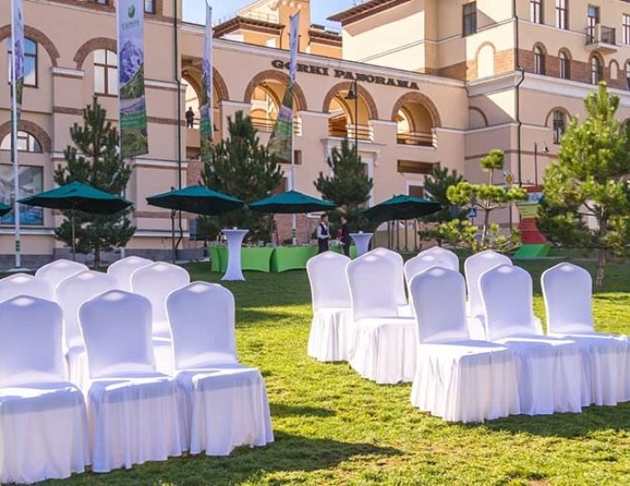 Банкетные залы - Корпоративным гостям - Отель Panorama by Mercure / Меркури Панорама Красная Поляна